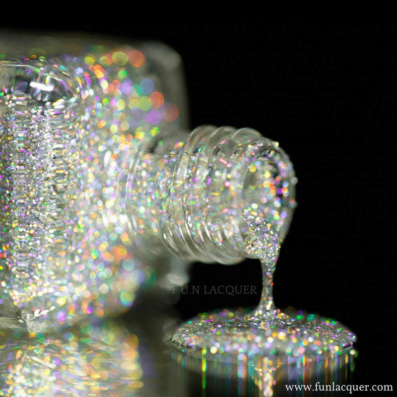 24 Karat Diamond Silver Holographic Glitter Polish