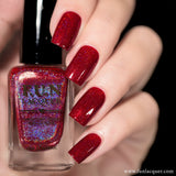 Powerful Linear Holographic Nail Polish