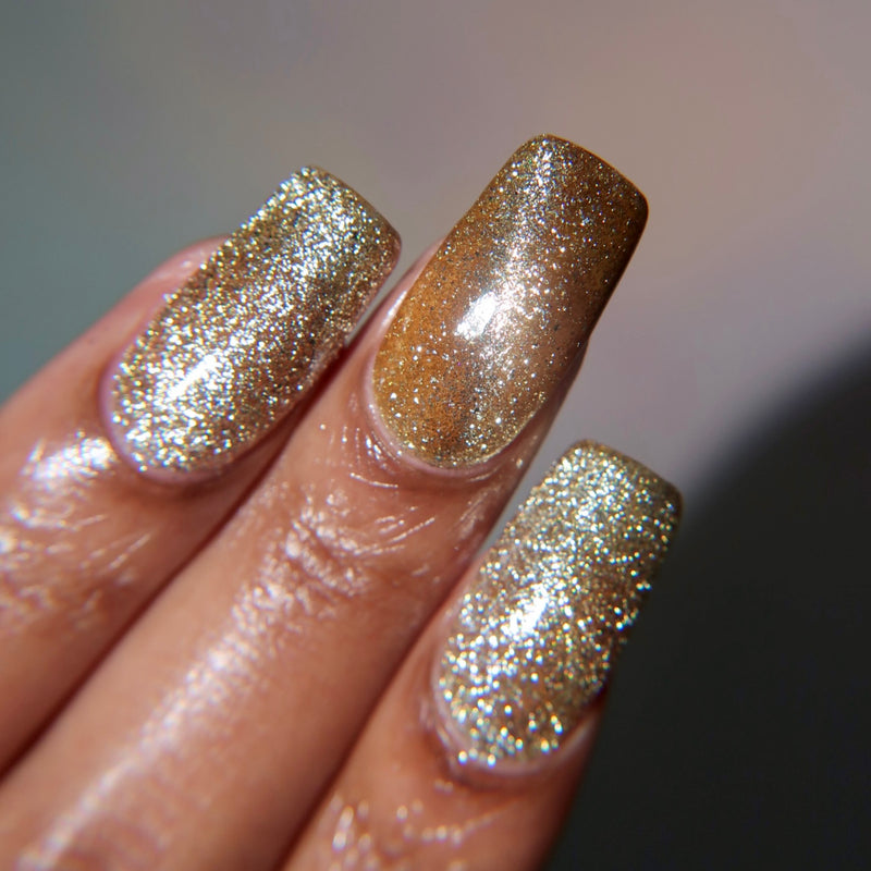 #01 Golden Sleigh Bells Gel Polish