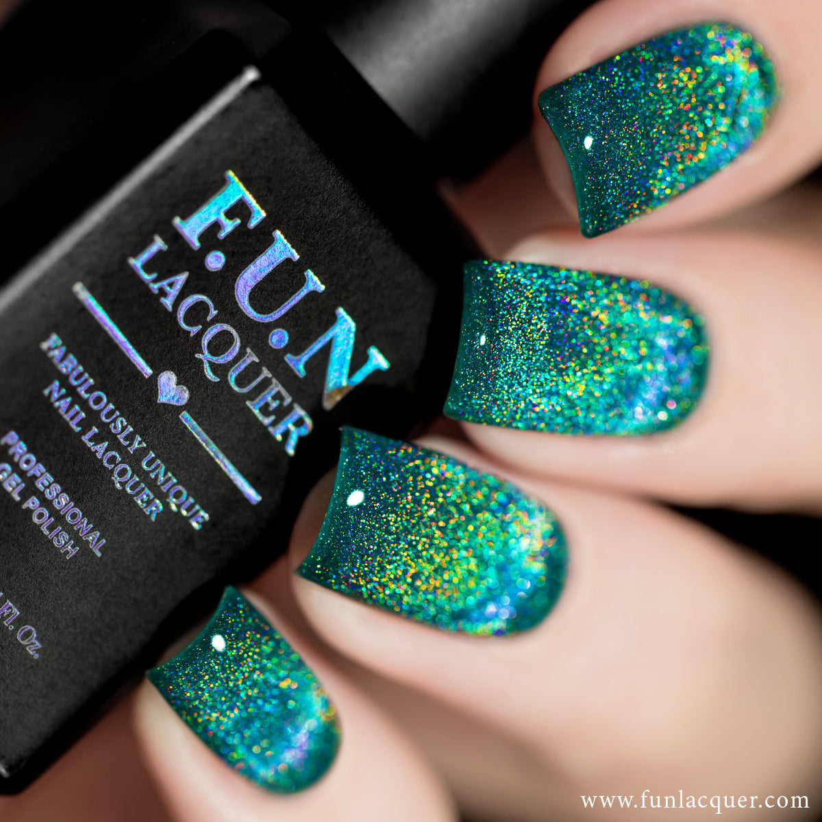 018 Enthusiasm': A Radiant Gem - Teal Green Holo Magnetic Gel