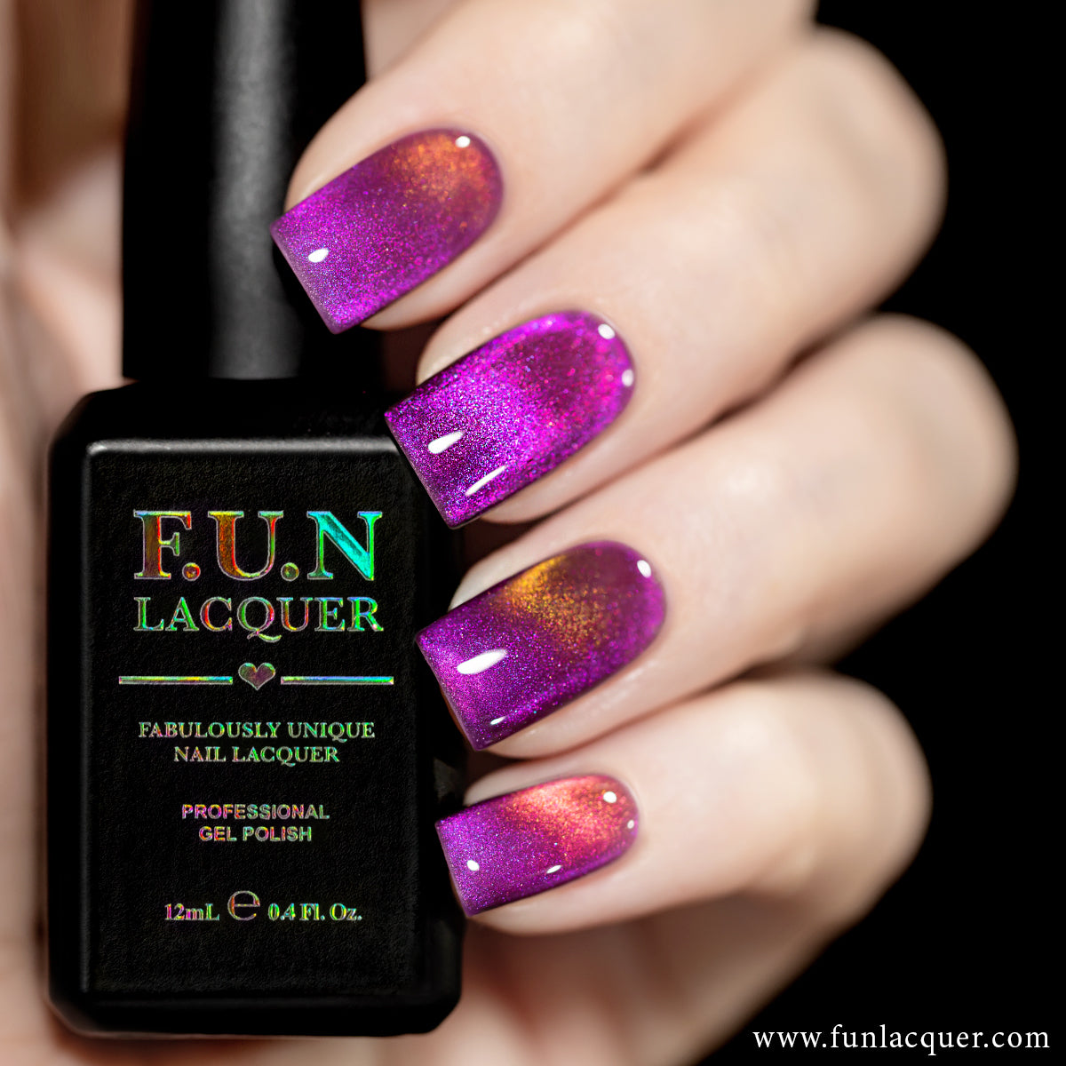 004 Grape Acai Gel Polish: A Striking Pink-to-Gold Shift with a