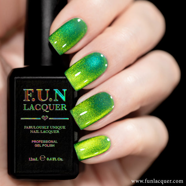 009 Glowing Forest Gel Polish: Yellow-Green Blue Shift with Lush
