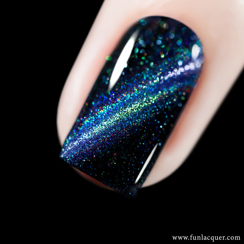 Aqua Diamond Holonetic