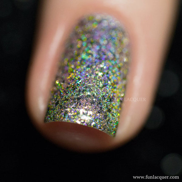 Pay Day (H) Mirror Chrome Holographic Polish