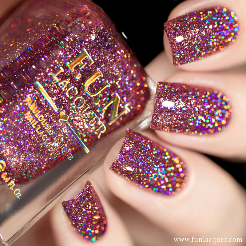 Diamond Dust Gel Scattered Holographic Top Coat – F.U.N LACQUER