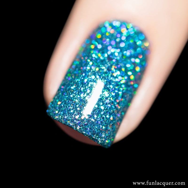 Vacation Ocean Blue Holo Glitter Nail